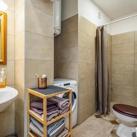 Apartment Gorgeous In With Wifi